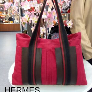 【質屋かんてい局新居浜店】でHERMES(エルメス)をお買取致しました！