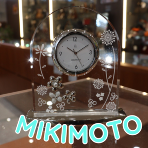 置き時計【質屋かんてい局松山朝生田店】MIKIMOTOの置き時計をお買取致しました！